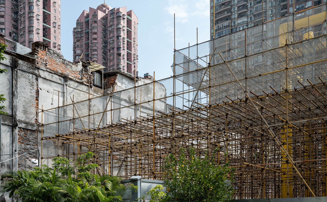 urban-construction-scene-in-guangzhou-china-35272170